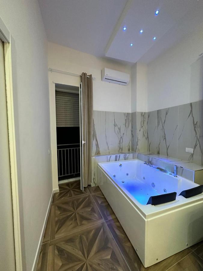 San Ferdinando Suite Room ナポリ エクステリア 写真