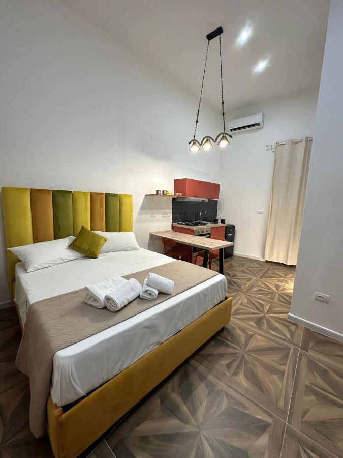 San Ferdinando Suite Room ナポリ エクステリア 写真