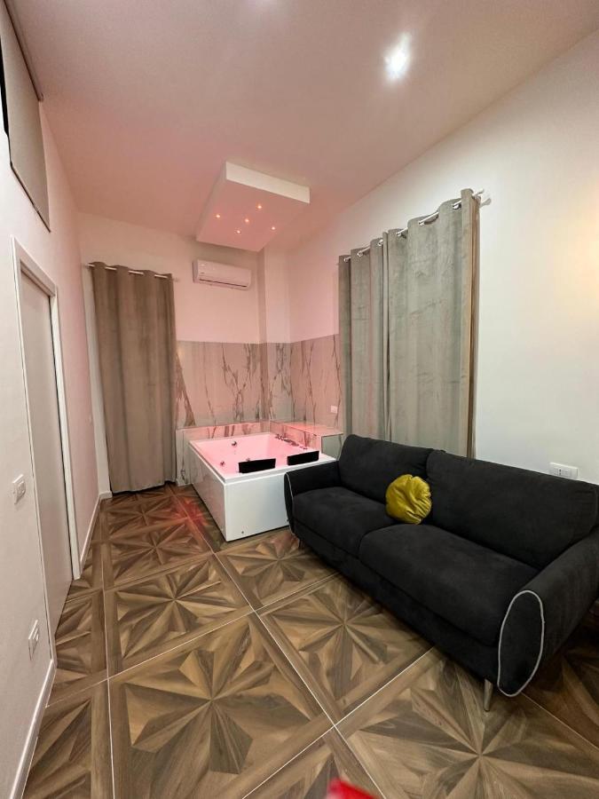 San Ferdinando Suite Room ナポリ エクステリア 写真