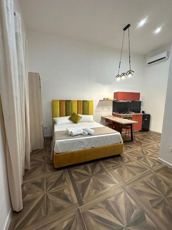 San Ferdinando Suite Room ナポリ エクステリア 写真