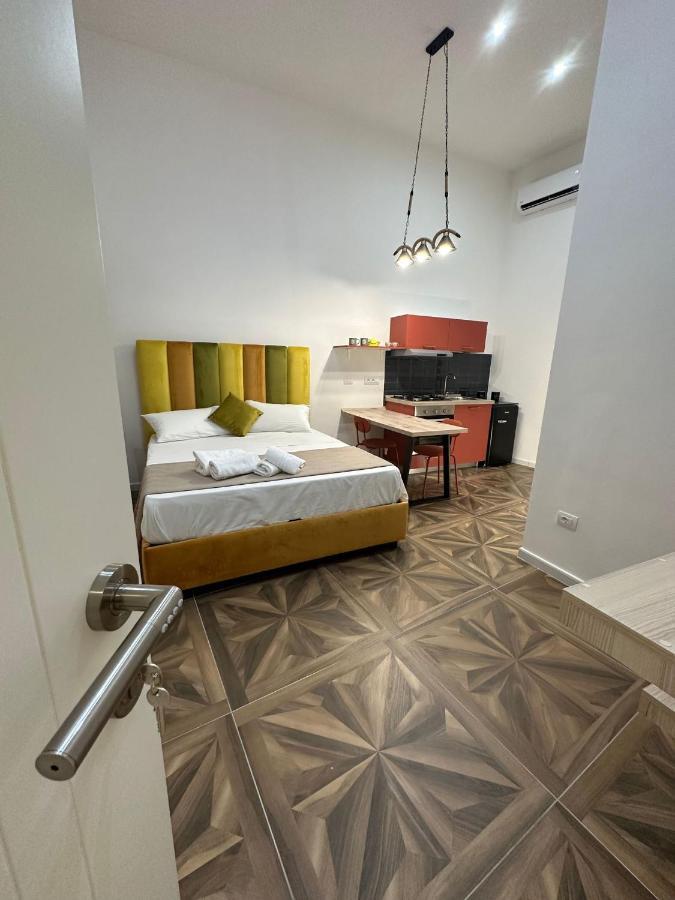 San Ferdinando Suite Room ナポリ エクステリア 写真
