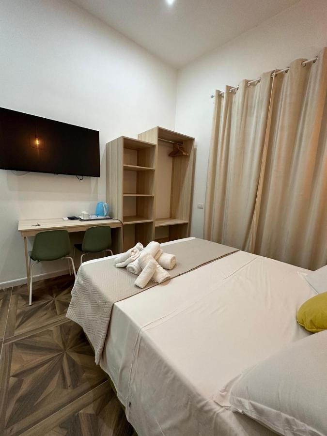 San Ferdinando Suite Room ナポリ エクステリア 写真