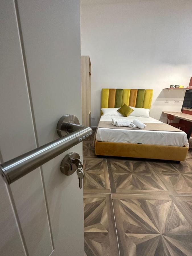 San Ferdinando Suite Room ナポリ エクステリア 写真